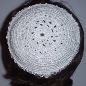 White Crocheted White Venise Pearl Trimmed Kippah